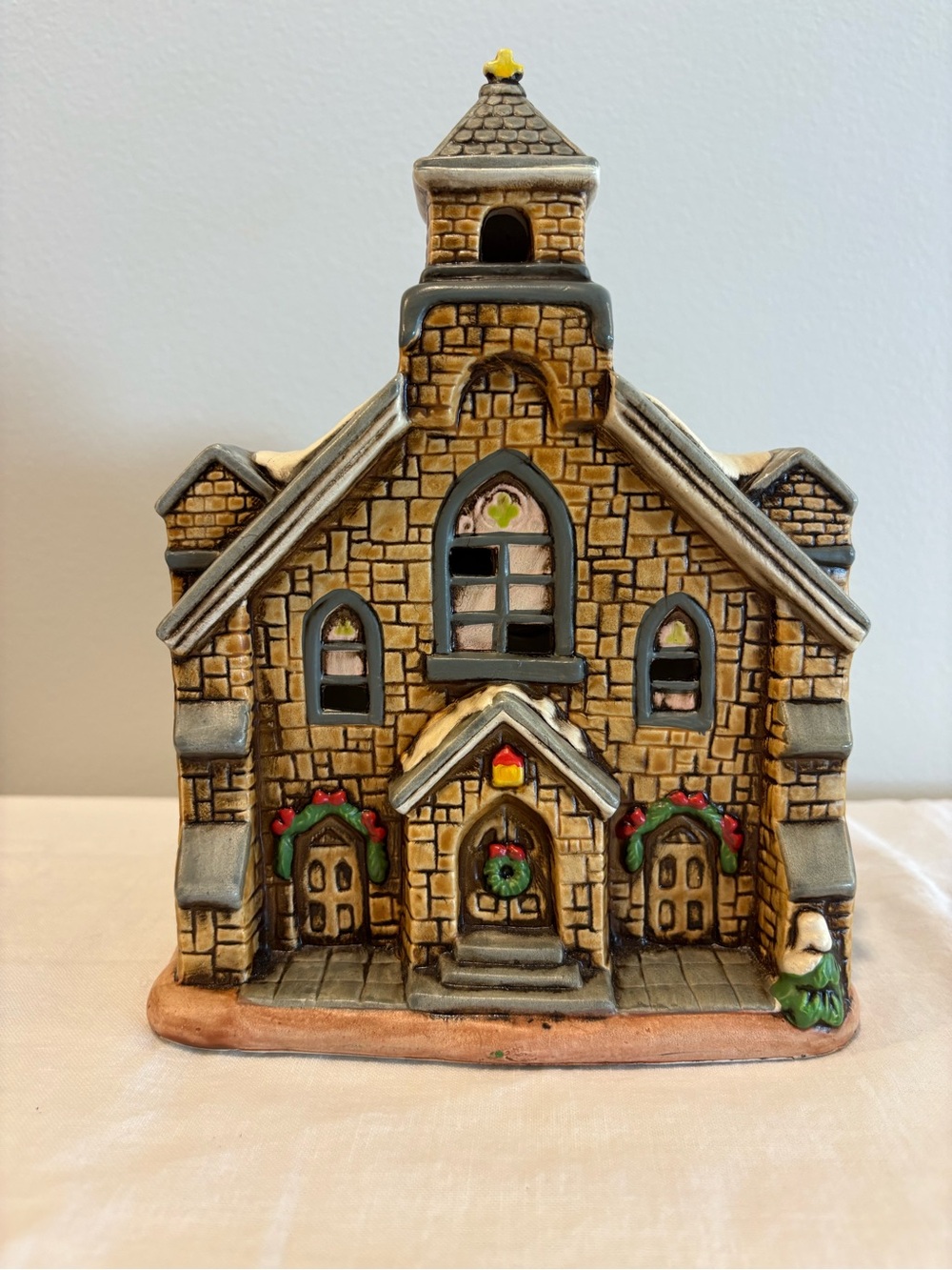 Lefton Colonial Village Church 1987 Ceramic Wind Up Silent Night Geo Z Lefton